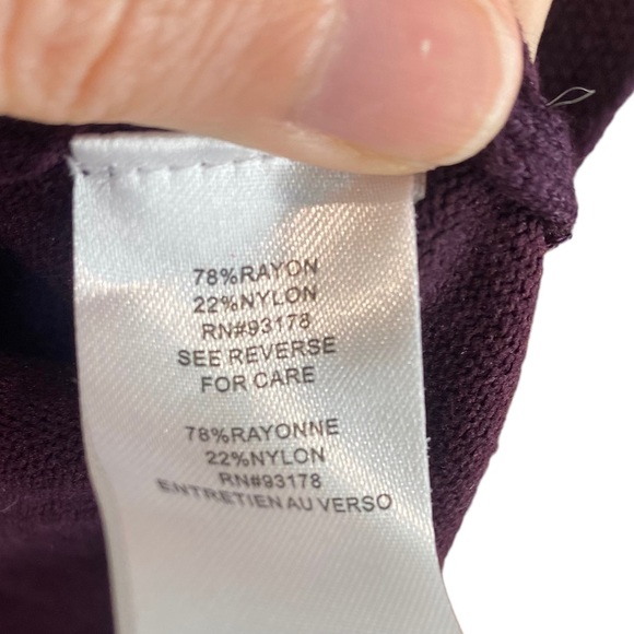 T. Tahari Woman Eggplant Pullover Sweater - Picture 8 of 13